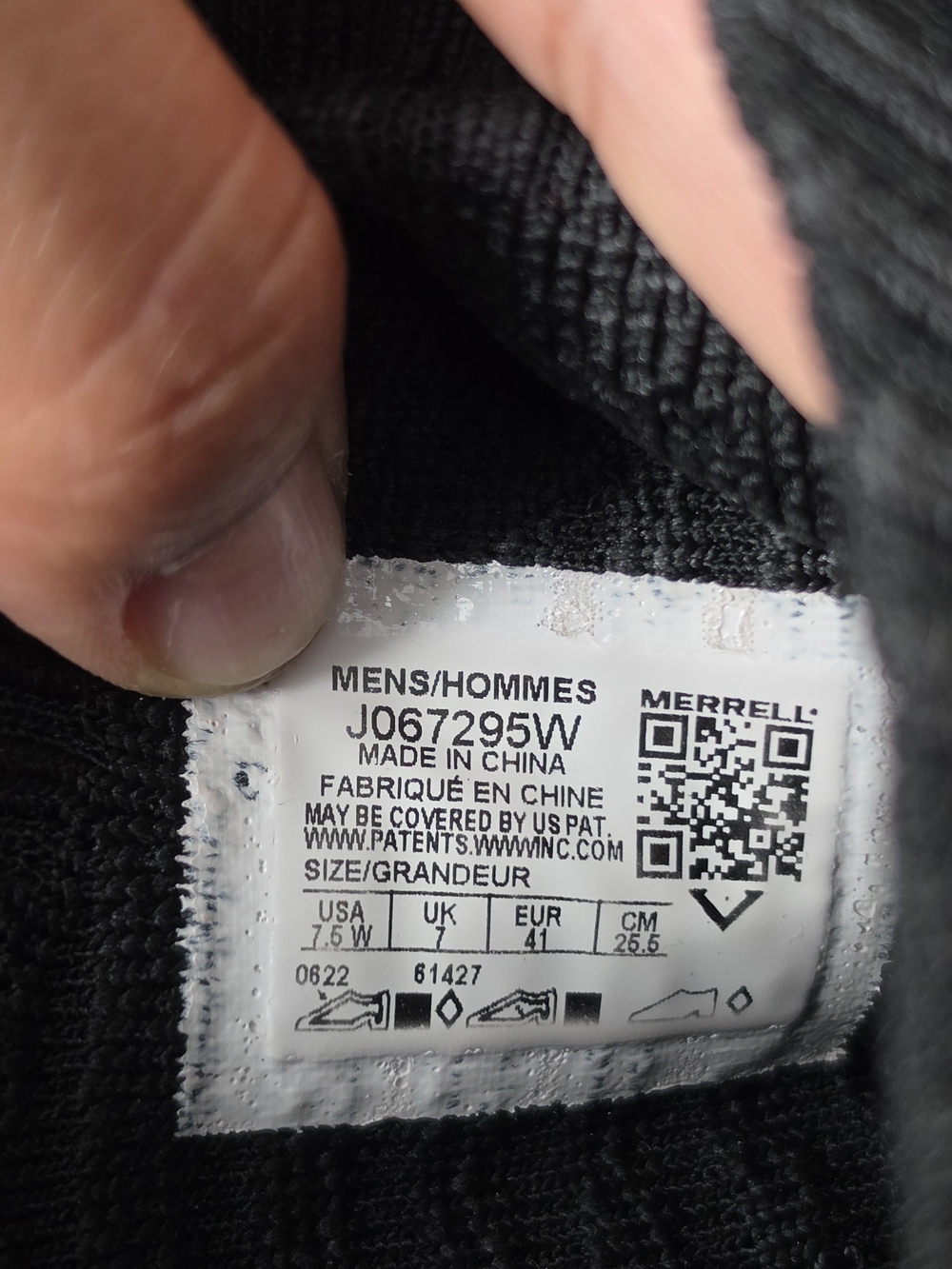 Merrell Men’s Black Tennis Shoes - Picture 5 of 5